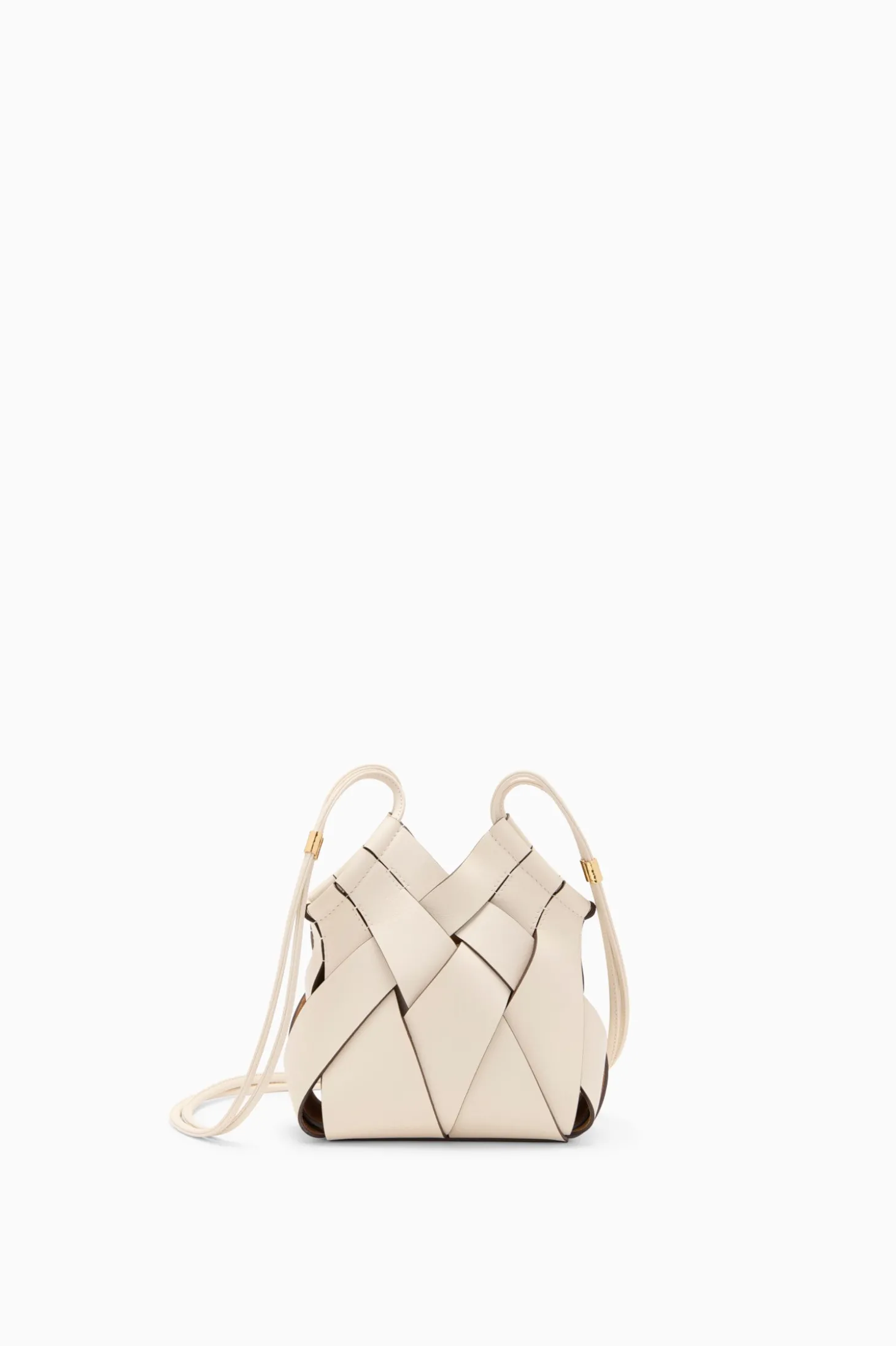 Discount Ulla Johnson Charlotte Woven Crossbody Cowrie